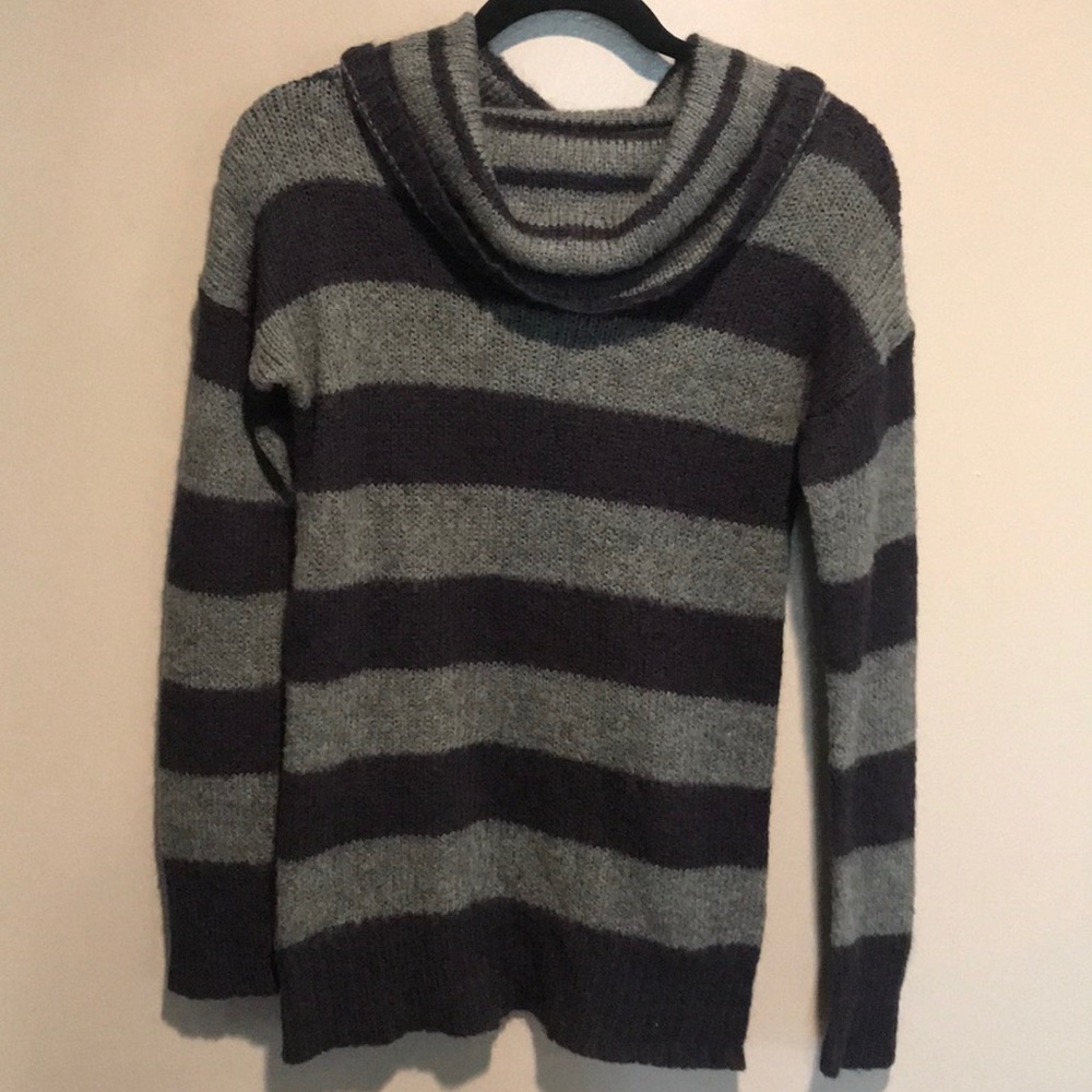 Loft Fuzzy Blue/Gray Long Neck/Long Sleeve Sweater